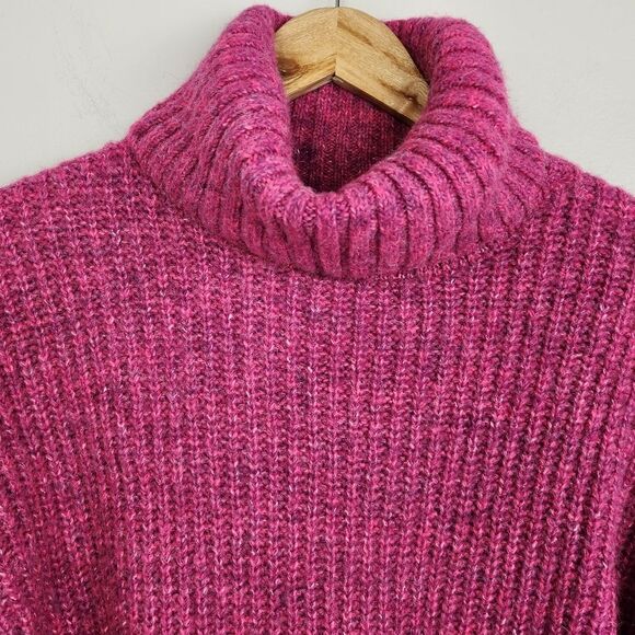 Pink Magenta Turtleneck Old Navy Sweater Size M - Picture 3 of 8